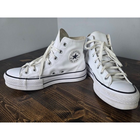 CONVERSE Chuck Taylor All Star Women's 8.5 Lift Platform Leather High-Top Shoes - Picture 4 of 16